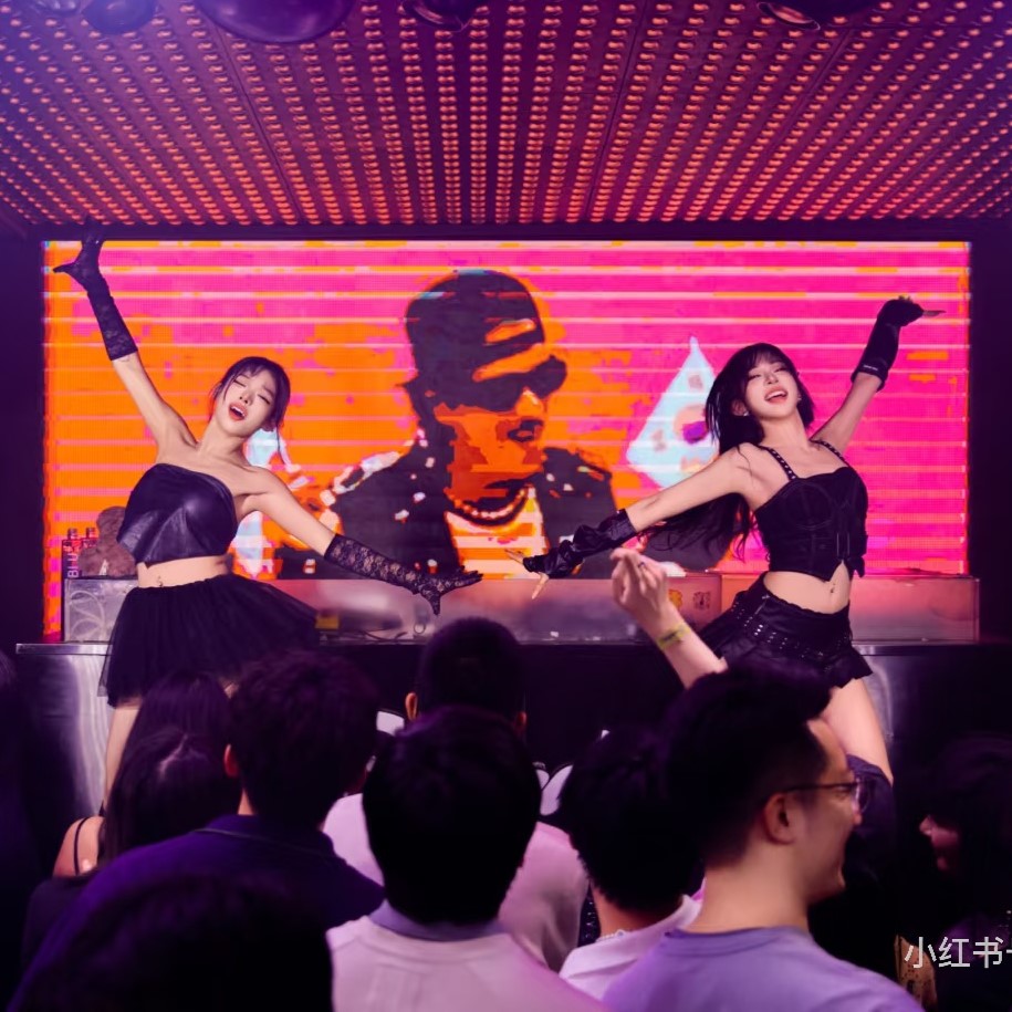 6.10【商业行者 时光胶囊】140TechBounce&抖音热播 中英文28首 顶级派对魅力 麻辣演出MIX-芒果电音